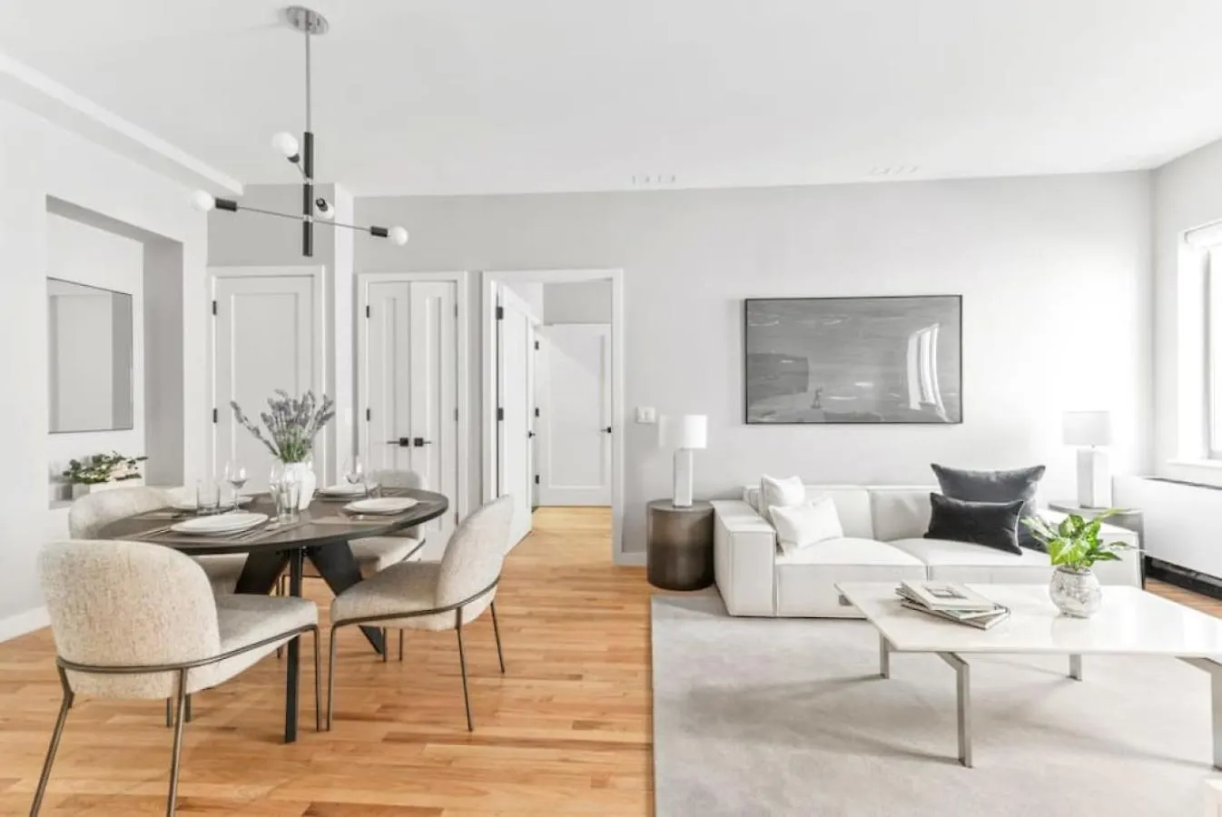 Top Notch 2Br 2Ba Suite Minutes To Central Park ニューヨーク 米国